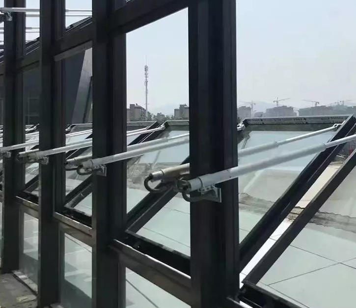空降門